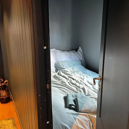 Anna's Apartment, Tromsdalen